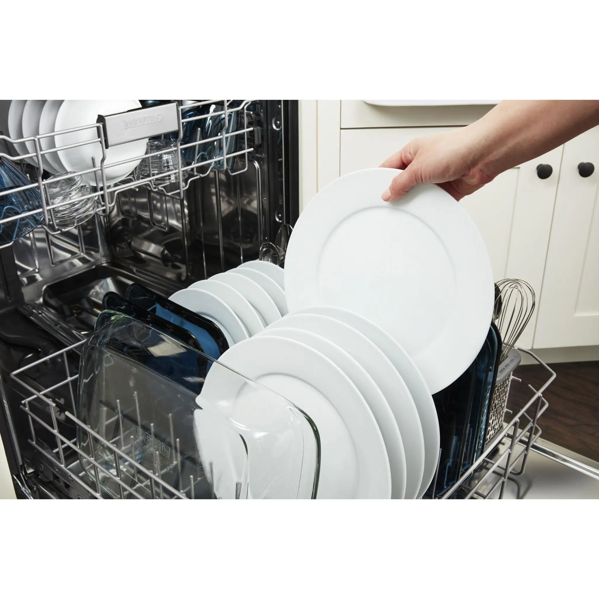 Maytag Stainless steel tub dishwasher with Dual Power Filtration (MDB4949SKB)