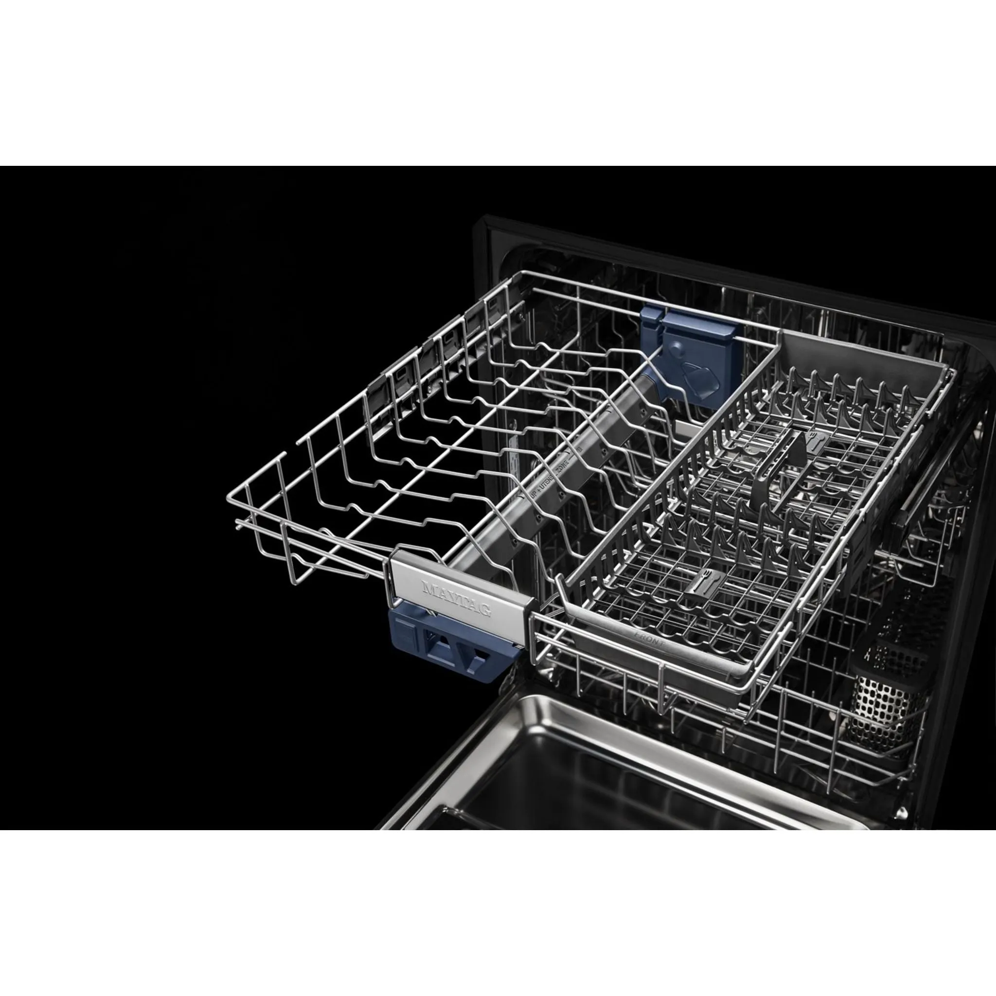 Maytag Top control dishwasher with Third Level Rack and Dual Power Filtration (MDB9959SKZ)